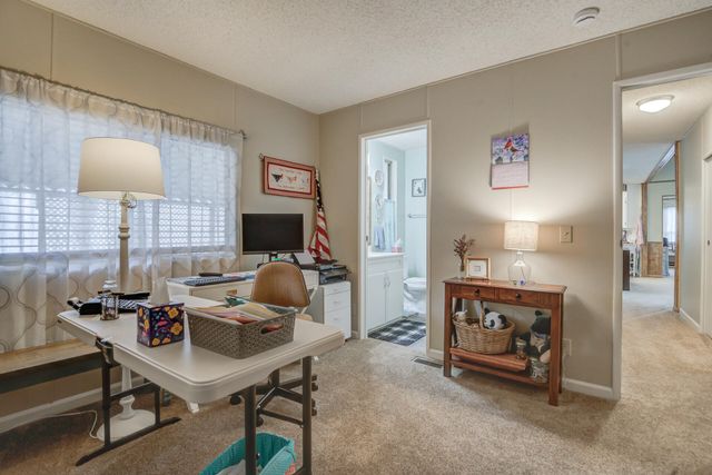 4555 Underwood Drive, Redding, CA 96003