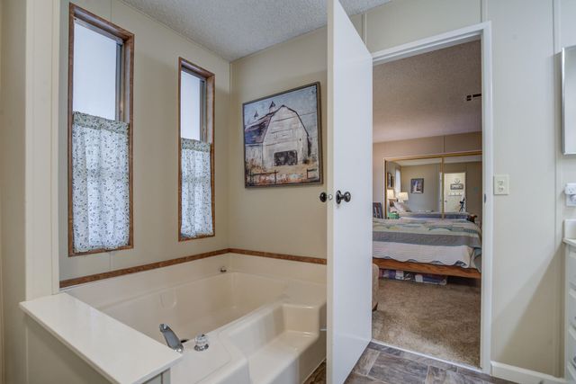 4555 Underwood Drive, Redding, CA 96003