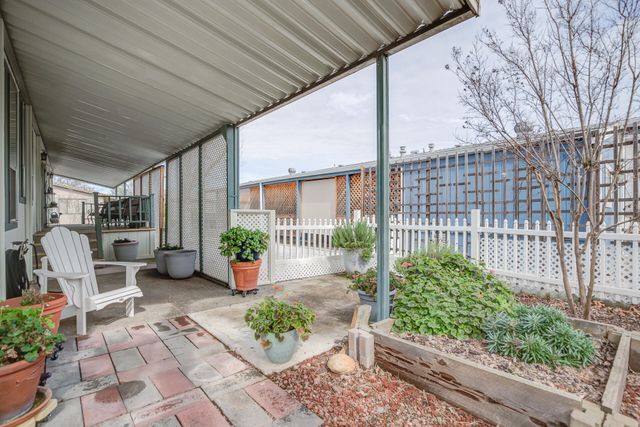 4555 Underwood Drive, Redding, CA 96003