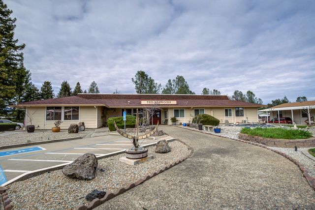 4555 Underwood Drive, Redding, CA 96003