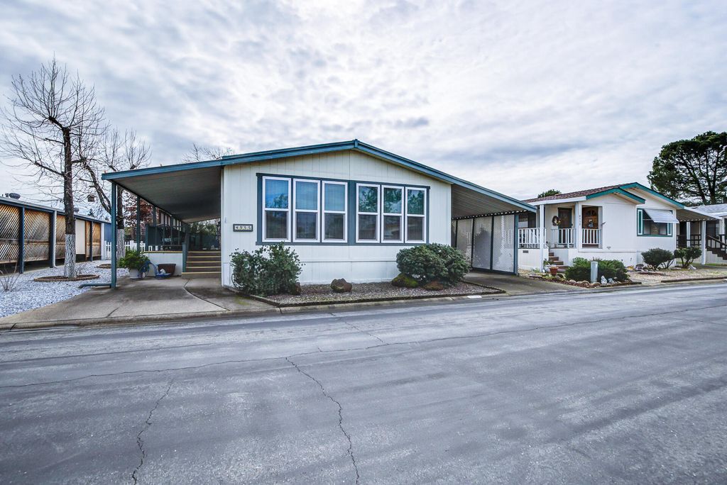 4555 Underwood Drive, Redding, CA 96003