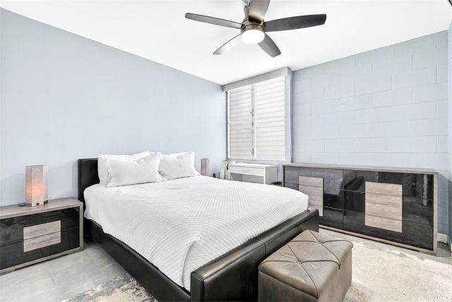 1128 Ala Napunani Street 309, Honolulu, HI 96818