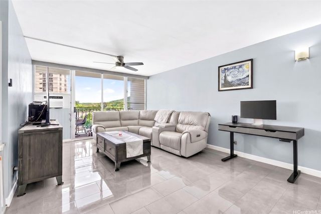 1128 Ala Napunani Street 309, Honolulu, HI 96818