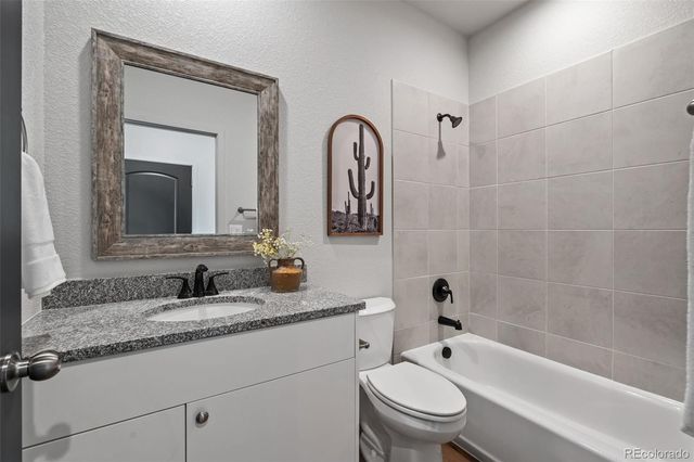 380 S Ashford Drive, Pueblo, CO 81007