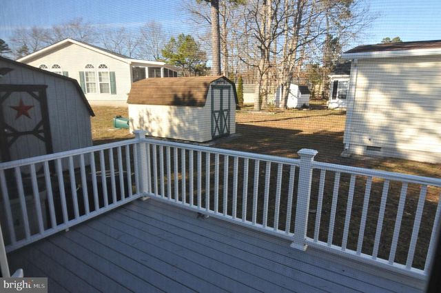 42 DOGWOOD LN, Mays Landing, NJ 08330