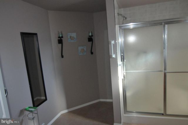 42 DOGWOOD LN, Mays Landing, NJ 08330