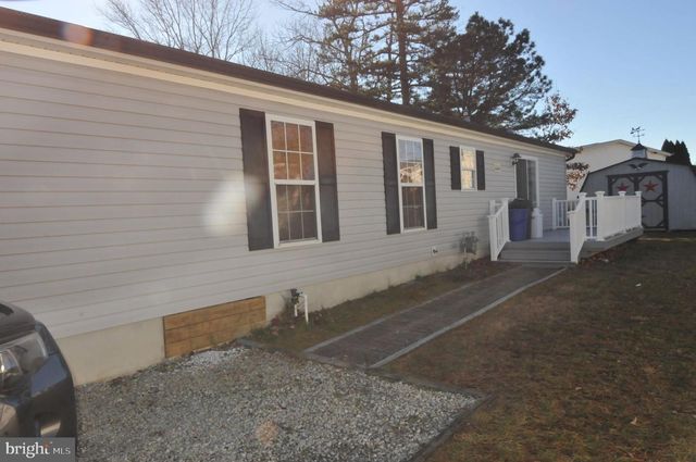 42 DOGWOOD LN, Mays Landing, NJ 08330