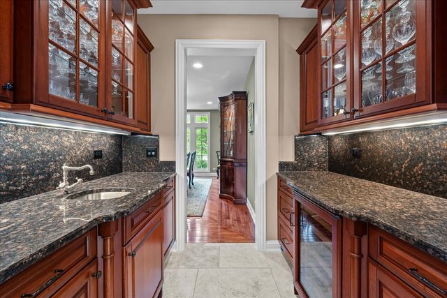 1690 Tallgrass Lane, Lake Forest, IL 60045