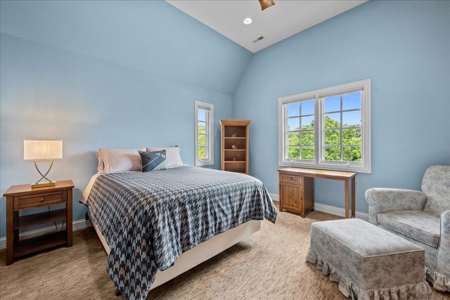 1690 Tallgrass Lane, Lake Forest, IL 60045