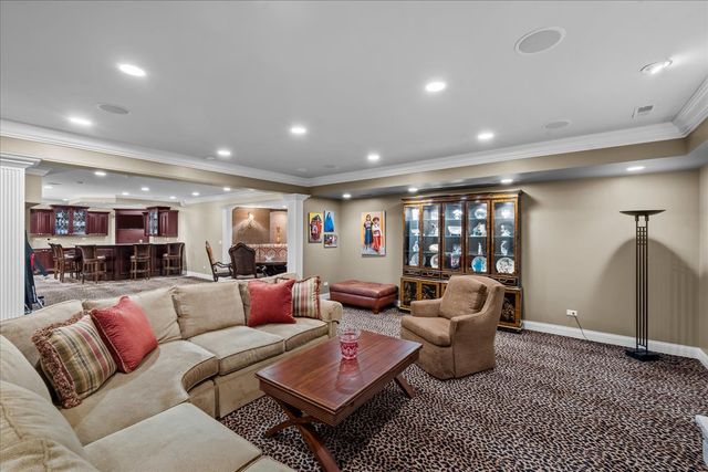 1690 Tallgrass Lane, Lake Forest, IL 60045