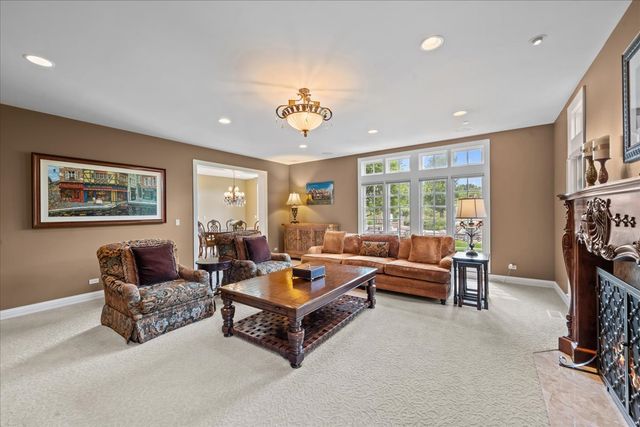 1690 Tallgrass Lane, Lake Forest, IL 60045