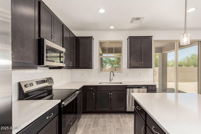 11615 W BECK Avenue, Youngtown, AZ 85363