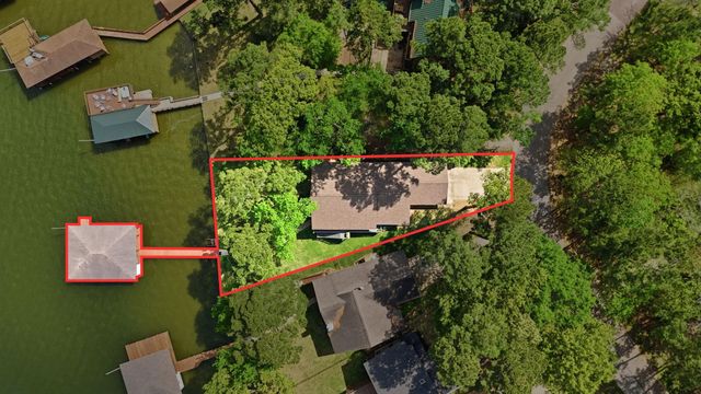 201 Lords Circle, Coldspring, TX 77331