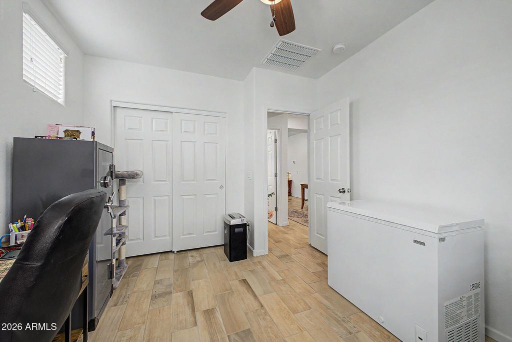 Image 16 of property listing at 24030 N 164TH Drive, Surprise, AZ 85387