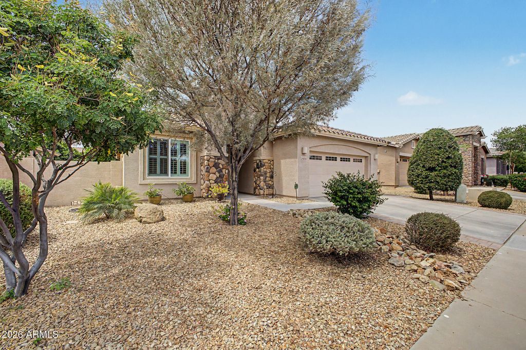 Image 32 of property listing at 24030 N 164TH Drive, Surprise, AZ 85387