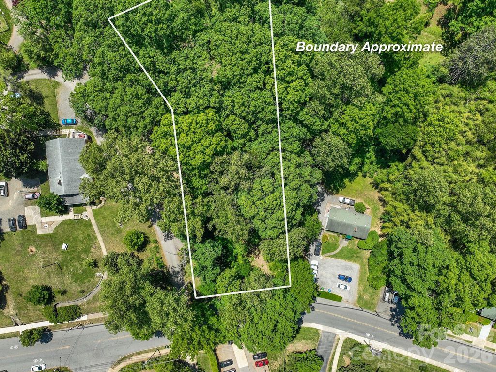 99999 Montford Avenue, Asheville, NC 28801