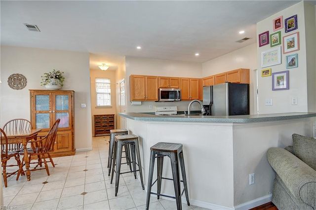 105 Highfield Rd, Suffolk, VA 23434