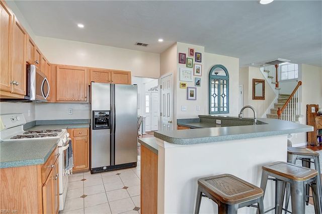 105 Highfield Rd, Suffolk, VA 23434