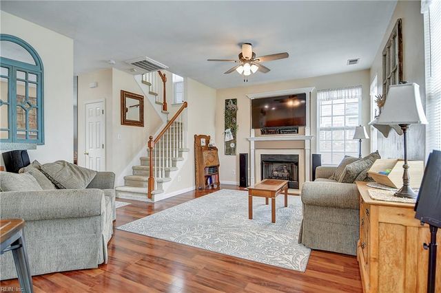 105 Highfield Rd, Suffolk, VA 23434