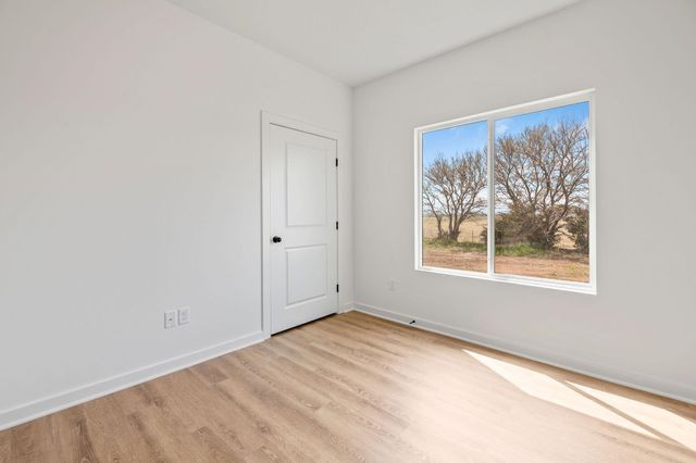 11322 W 35th Cir, Wichita, KS 67215