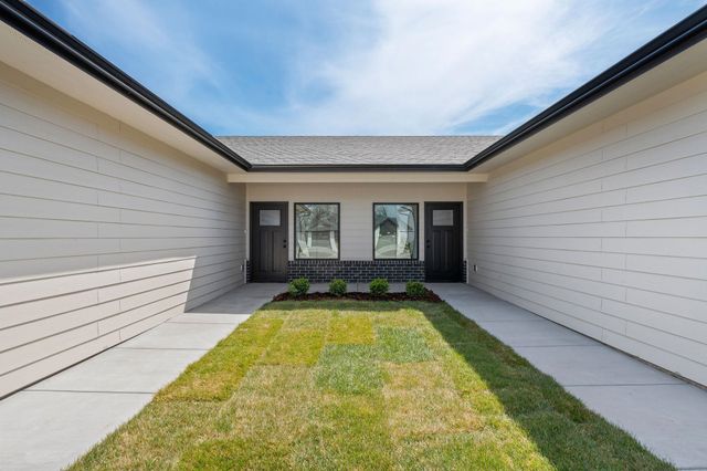 11322 W 35th Cir, Wichita, KS 67215