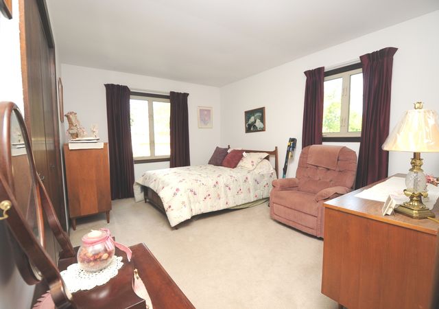613 Garys Drive, Antioch, IL 60002