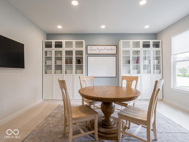 2488 Stonehaven Drive, Avon, IN 46123