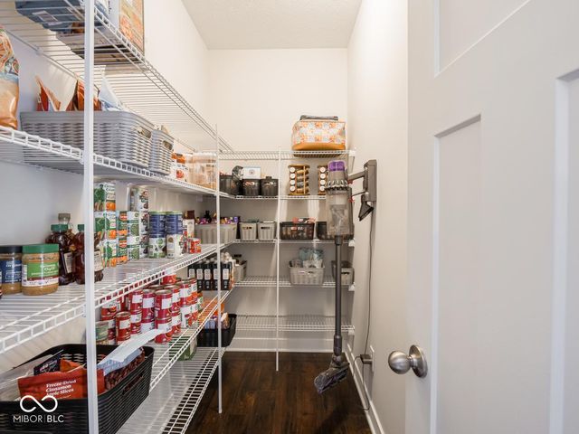 2488 Stonehaven Drive, Avon, IN 46123