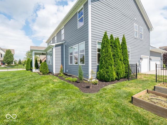 2488 Stonehaven Drive, Avon, IN 46123