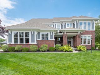 2488 Stonehaven Drive, Avon, IN 46123