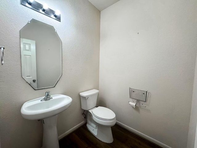 3923 Calgary Circle, Missouri City, TX 77459