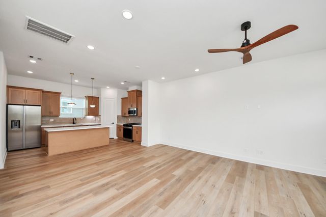 3313 Daphne Street, Houston, TX 77021