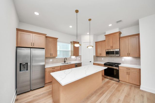 3313 Daphne Street, Houston, TX 77021