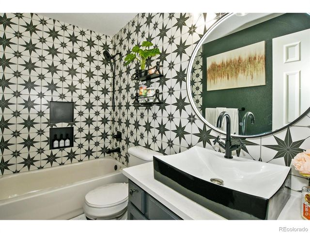 123 Kits Place, Johnstown, CO 80534