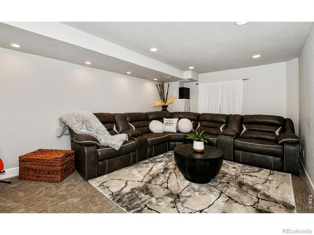 123 Kits Place, Johnstown, CO 80534