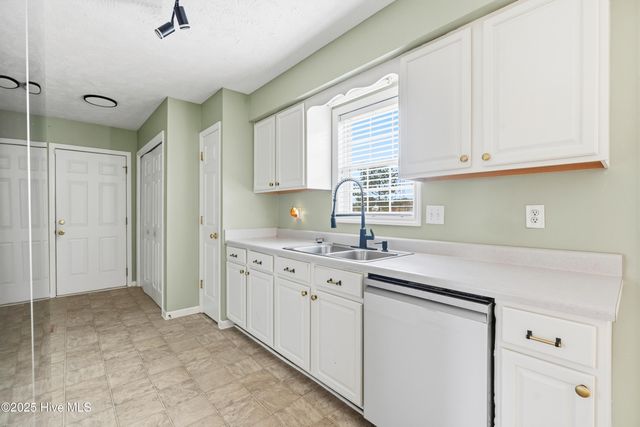 558 Wiregrass Road, Rockingham, NC 28379