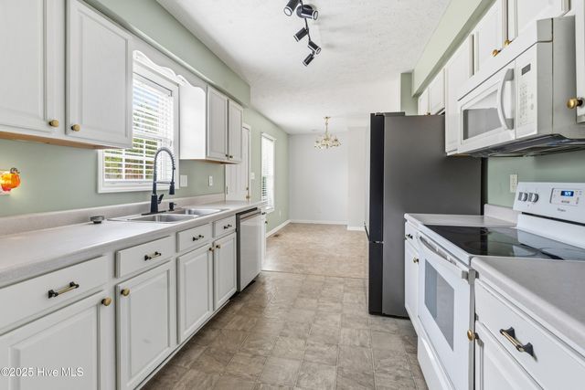 558 Wiregrass Road, Rockingham, NC 28379