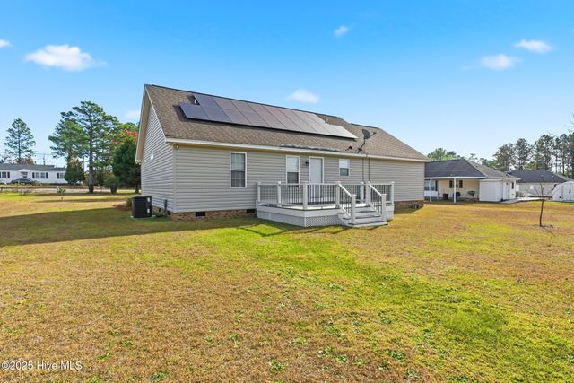 558 Wiregrass Road, Rockingham, NC 28379