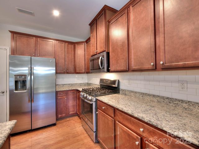 2833 Sand Cove Court, Denver, NC 28037