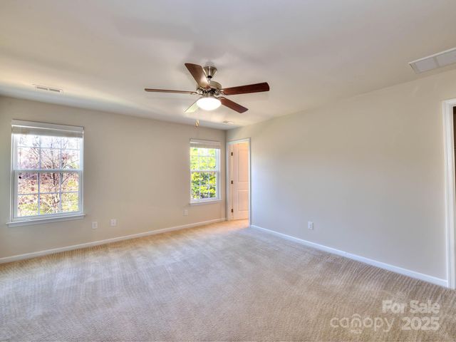 2833 Sand Cove Court, Denver, NC 28037