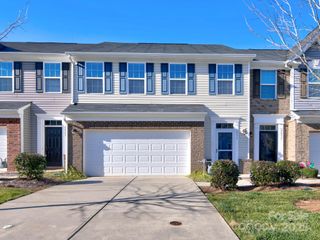 2833 Sand Cove Court, Denver, NC 28037