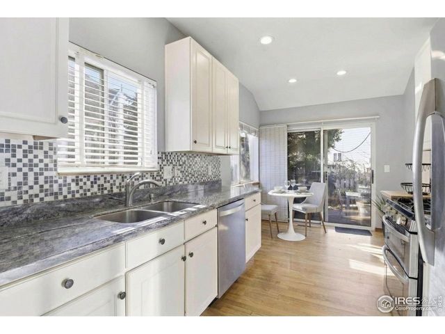 3327 Sentinel Dr, Boulder, CO 80301