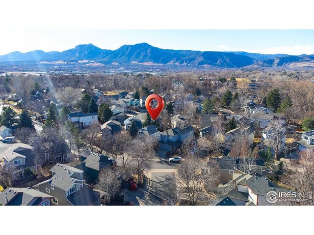 3327 Sentinel Dr, Boulder, CO 80301