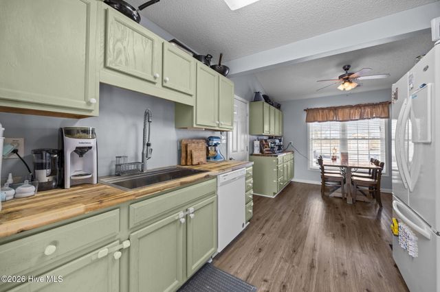 104 Eva Koonce Lane, Richlands, NC 28574