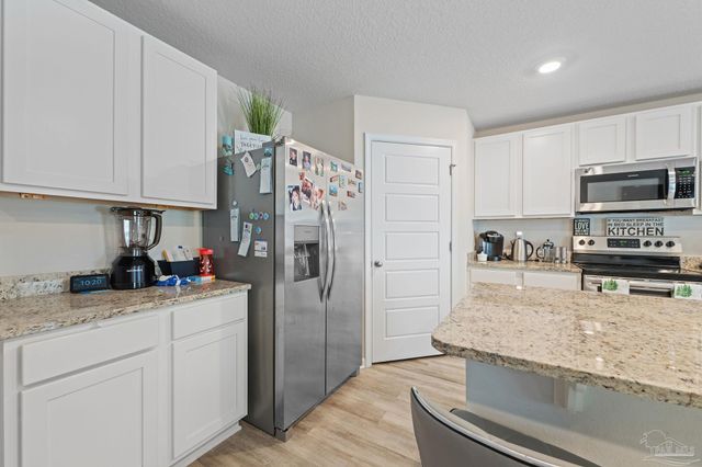 9816 Betula Rd, Pensacola, FL 32526