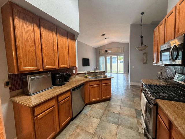 10372 Old Winston Court, Lake Worth, FL 33449