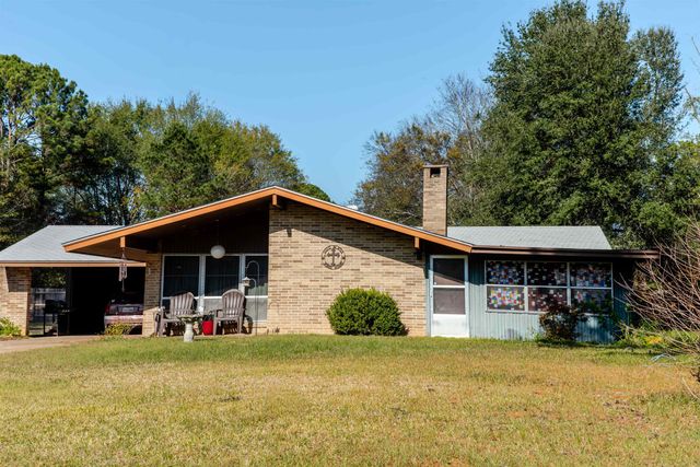 225 STEELMAN DR, Marshall, TX 75672