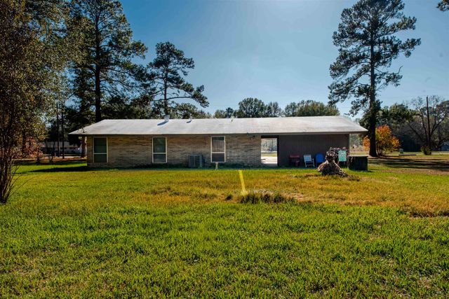 225 STEELMAN DR, Marshall, TX 75672