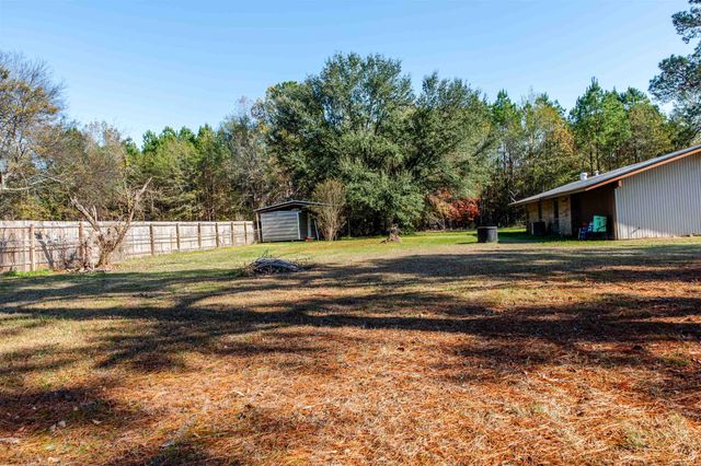 225 STEELMAN DR, Marshall, TX 75672