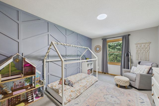 30 B Street, Saint Paul, MN 55106